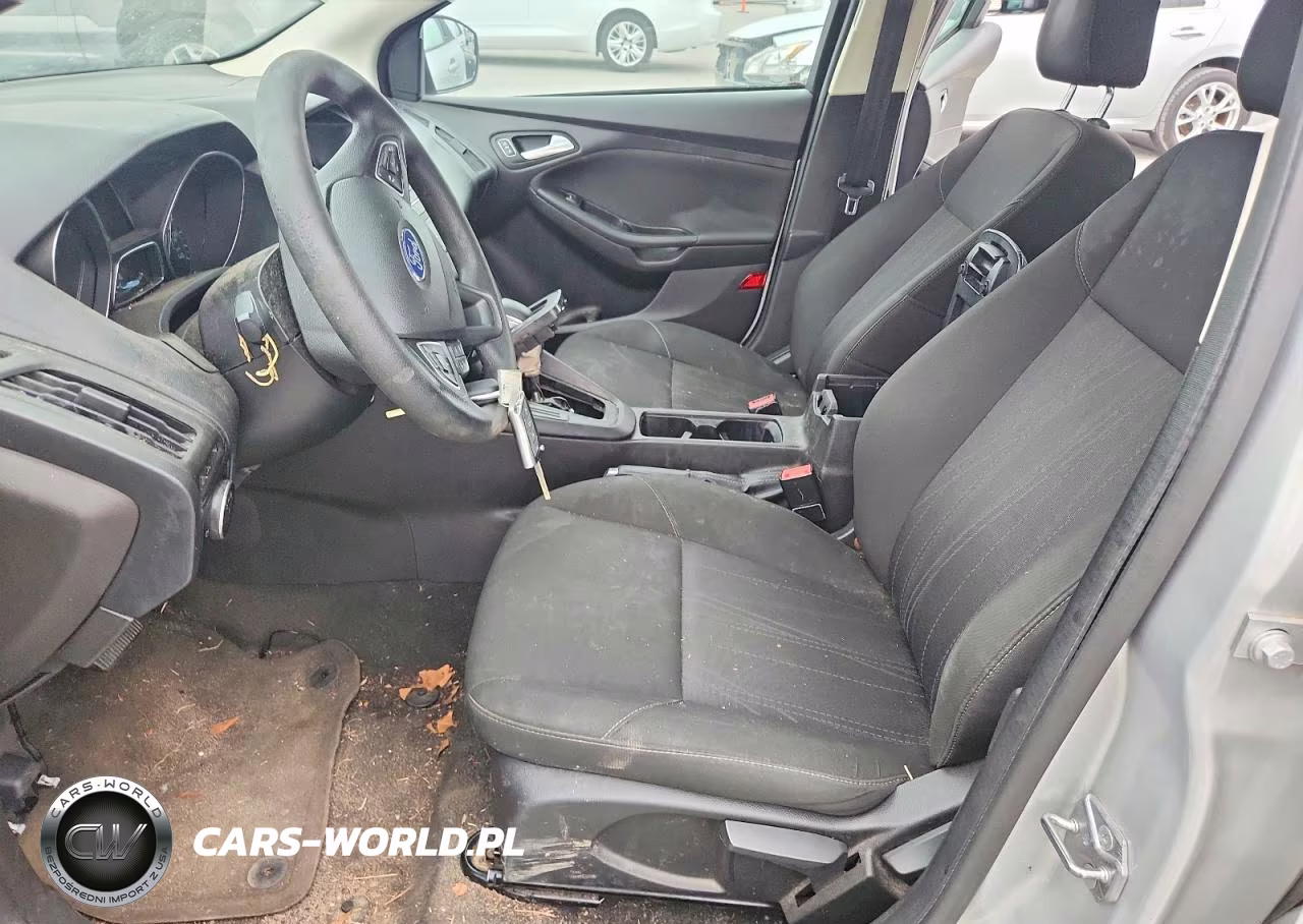 2017 Ford Focus Se VIN:1FADP3F27HL309536 - 7