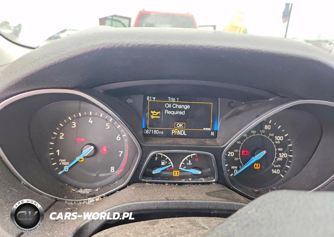 2017 Ford Focus Se VIN:1FADP3F27HL309536 - 9