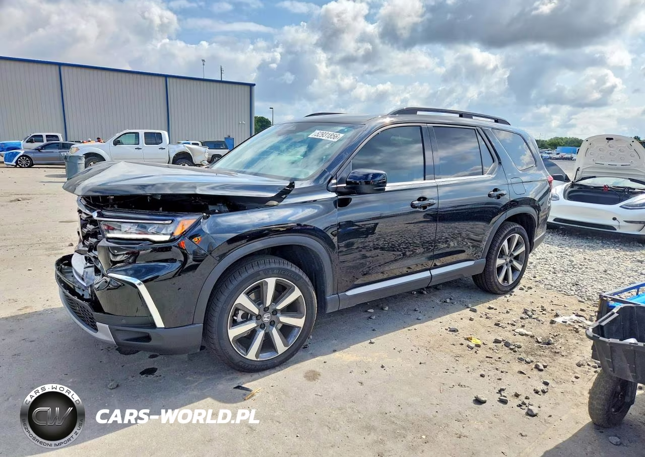 2025 Honda Pilot Touring – zdjęcie 1 z 13