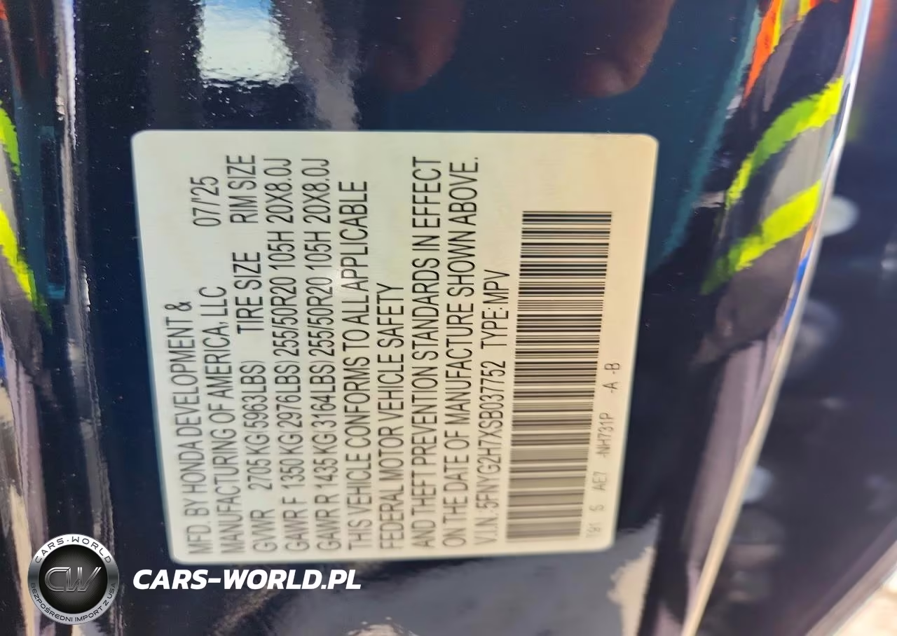2025 Honda Pilot Touring VIN:5FNYG2H7XSB037752 - 13