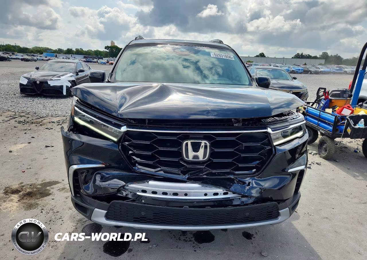 2025 Honda Pilot Touring VIN:5FNYG2H7XSB037752 - 5