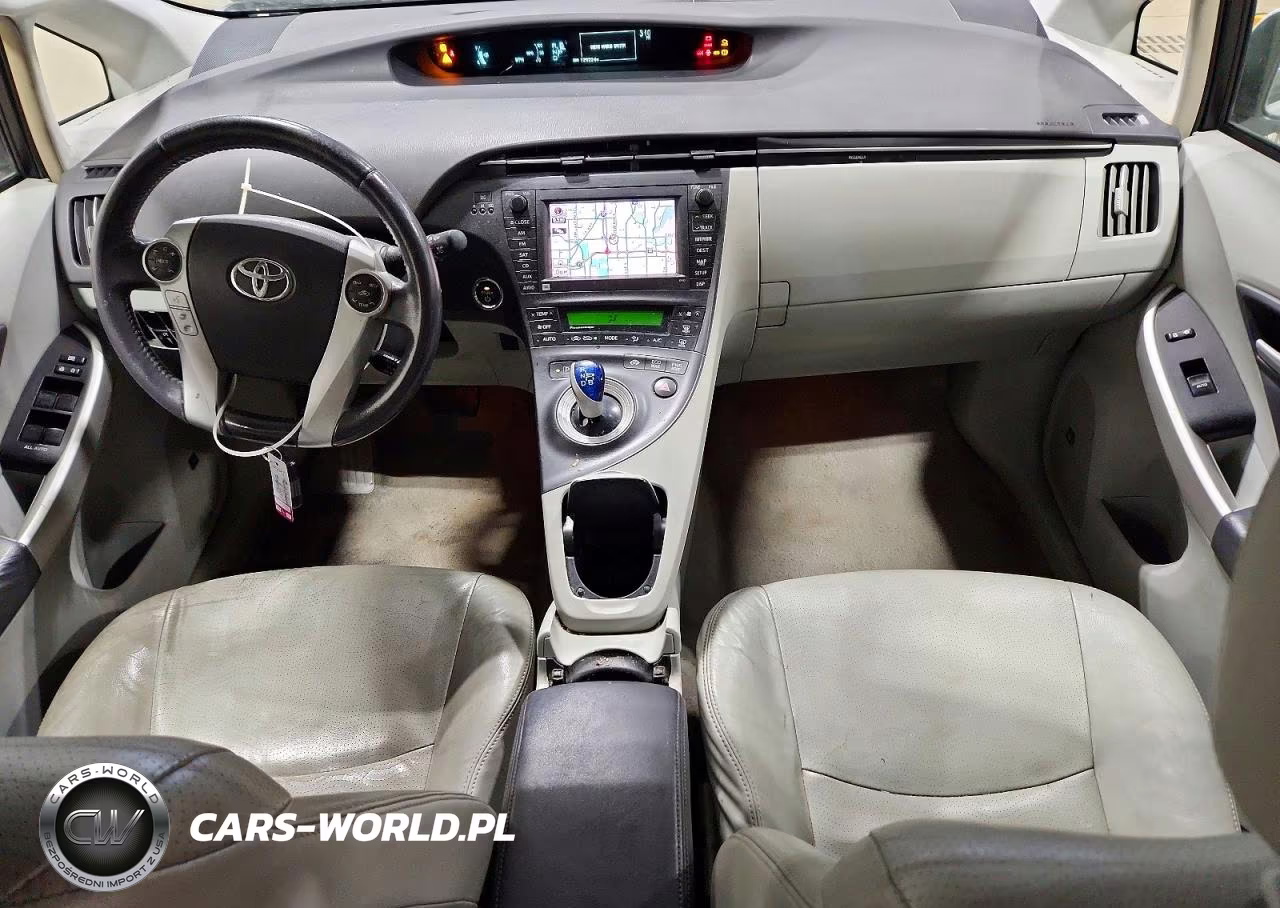 2011 Toyota Prius Four VIN:JTDKN3DU7B0318161 - 8