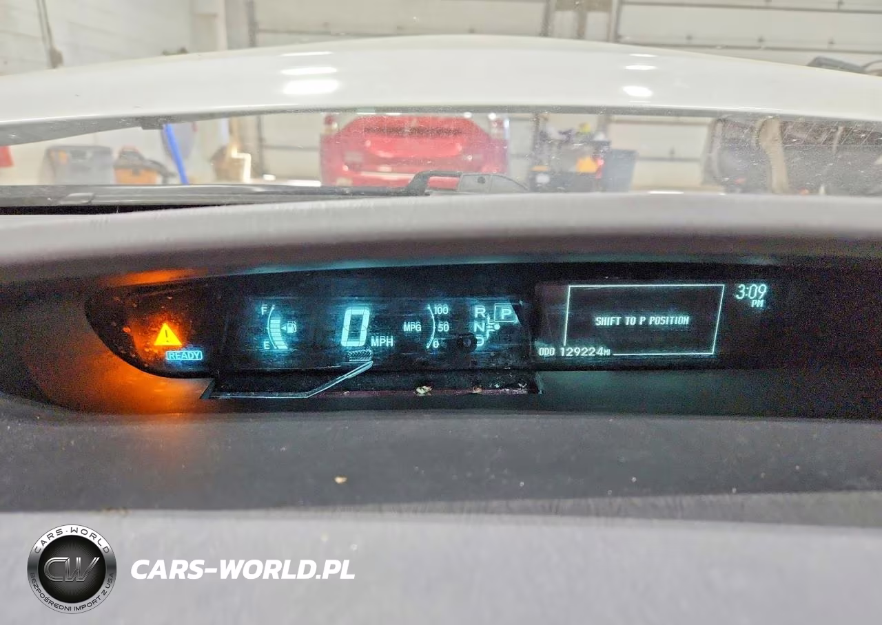 2011 Toyota Prius Four VIN:JTDKN3DU7B0318161 - 9