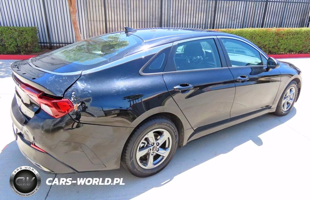 2023 Kia K5 Lxs VIN:5XXG14J22PG203340 - 3