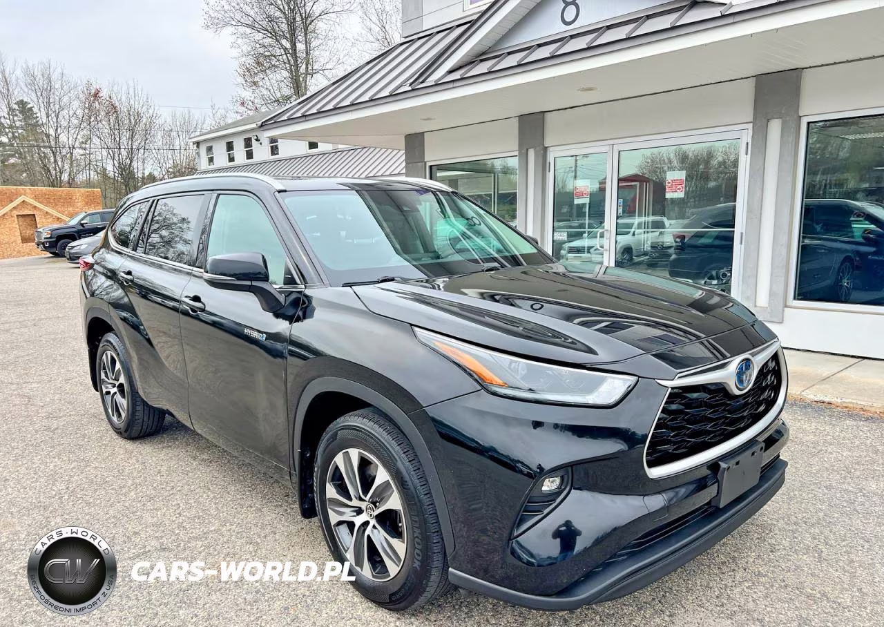 2021 Toyota Highlander Hybrid Xle