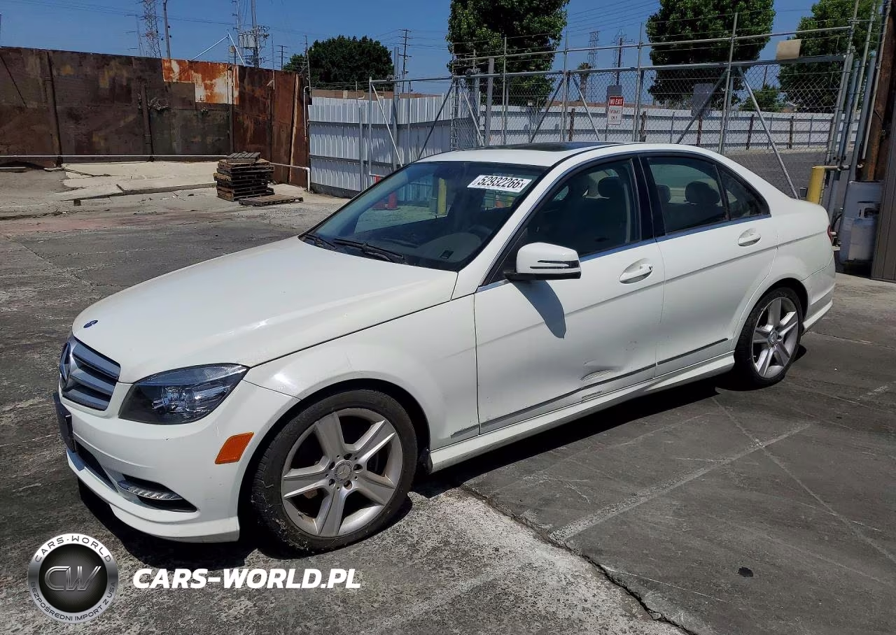 2011 Mercedes-Benz C 300