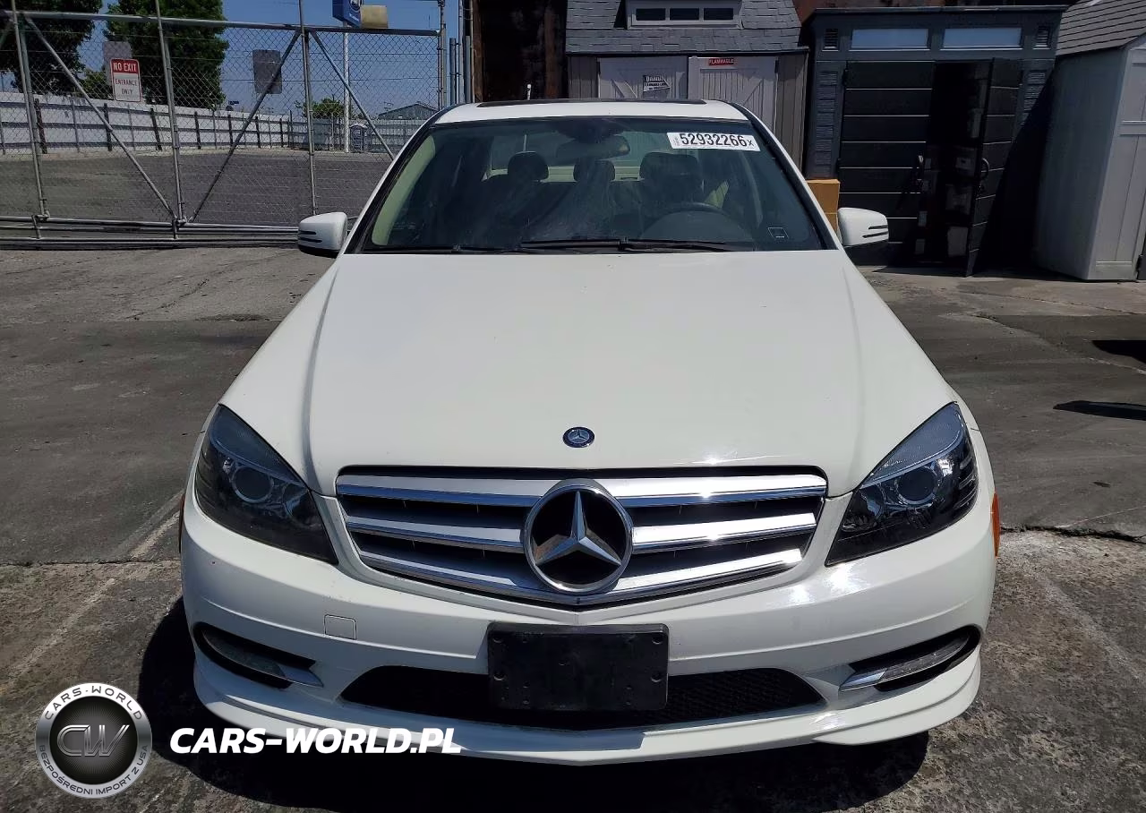 2011 Mercedes-Benz C 300 VIN:WDDGF5EB8BR187092 - 5