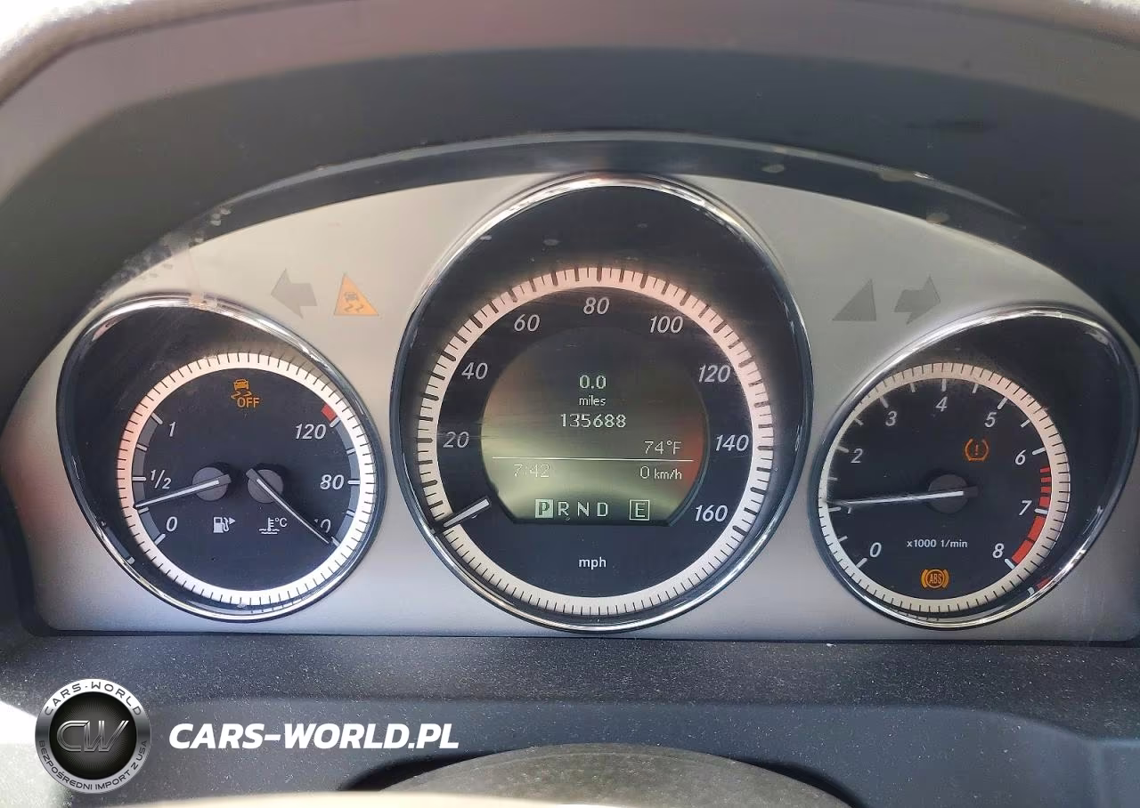 2011 Mercedes-Benz C 300 VIN:WDDGF5EB8BR187092 - 9