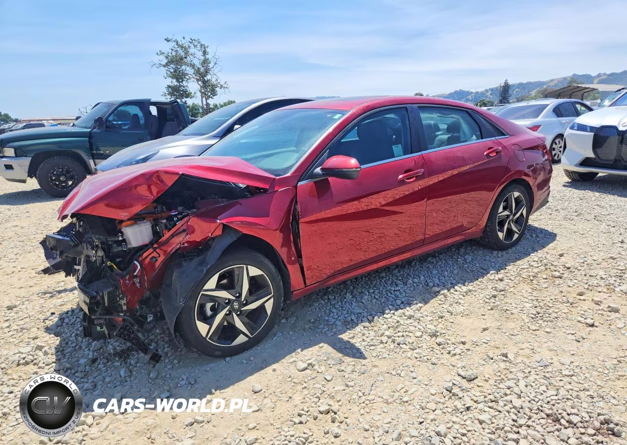 2023 Hyundai Elantra Limited – zdjęcie 1 z 13