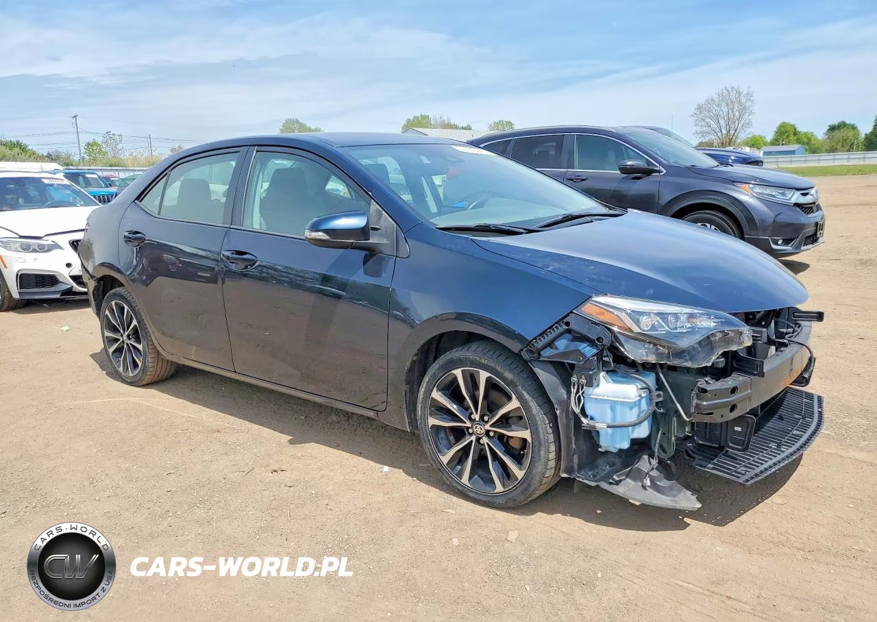 2018 Toyota Corolla Se VIN:2T1BURHE8JC057104 - 4