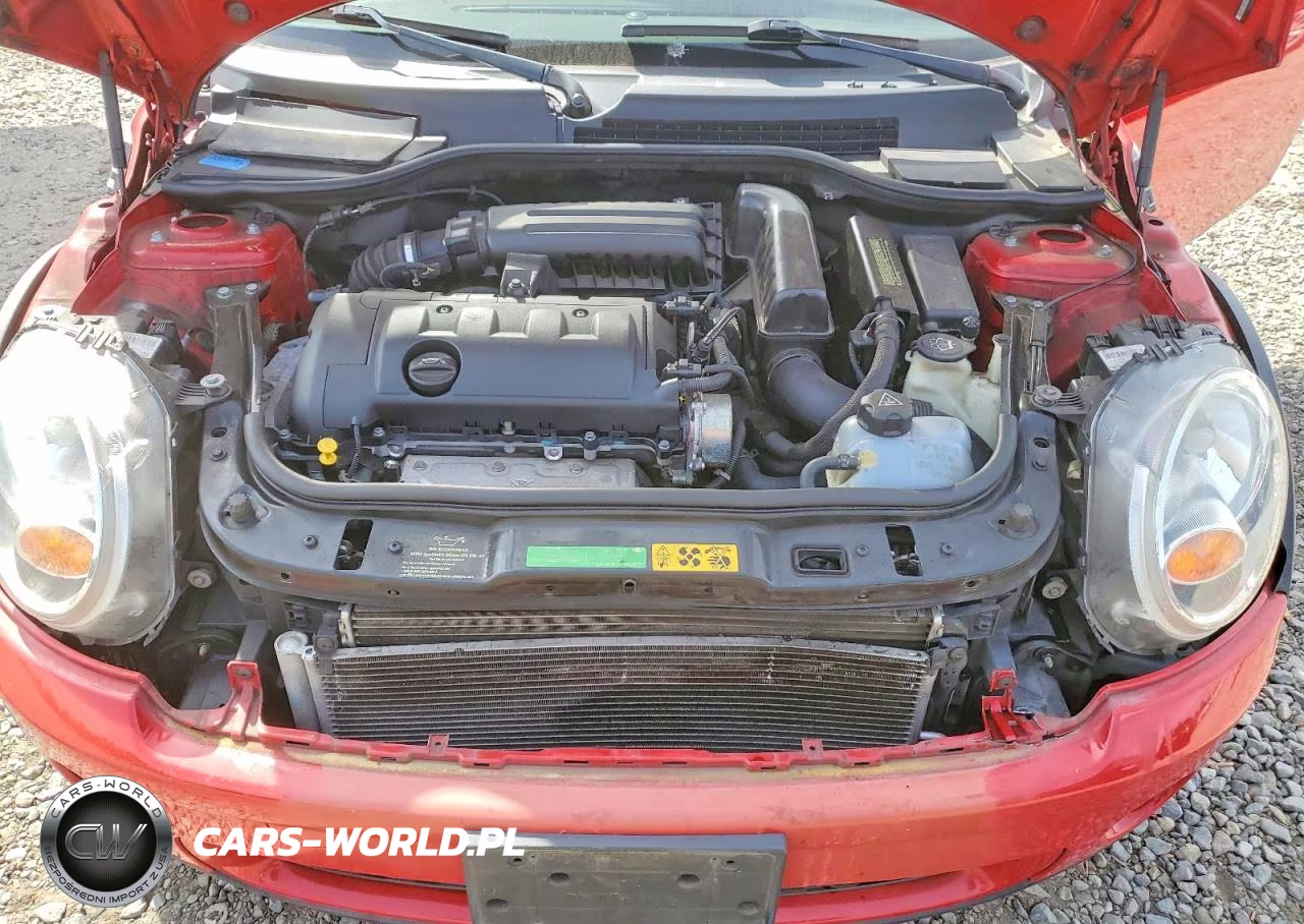 2009 Mini Cooper VIN:WMWMF335X9TU70411 - 11