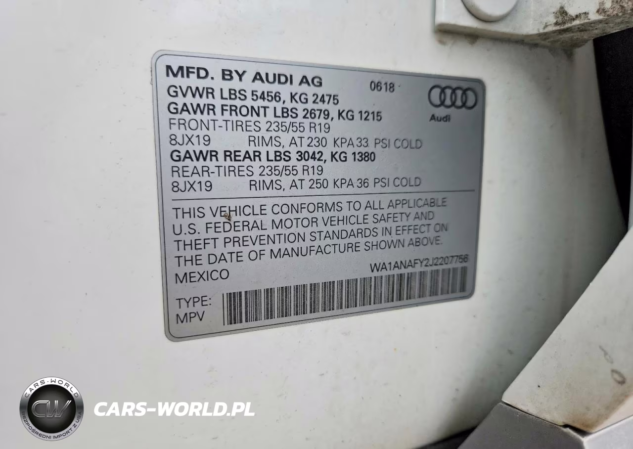 2018 Audi Q5 Premium VIN:WA1ANAFY2J2207756 - 12