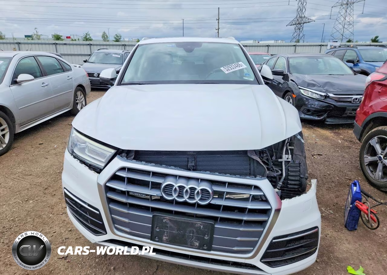 2018 Audi Q5 Premium VIN:WA1ANAFY2J2207756 - 5