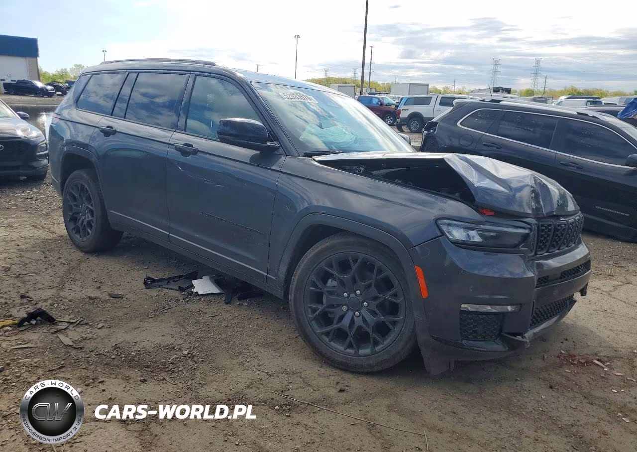 2025 Jeep Grand Cherokee L Summit VIN:1C4RJKEG4S8683007 - 4