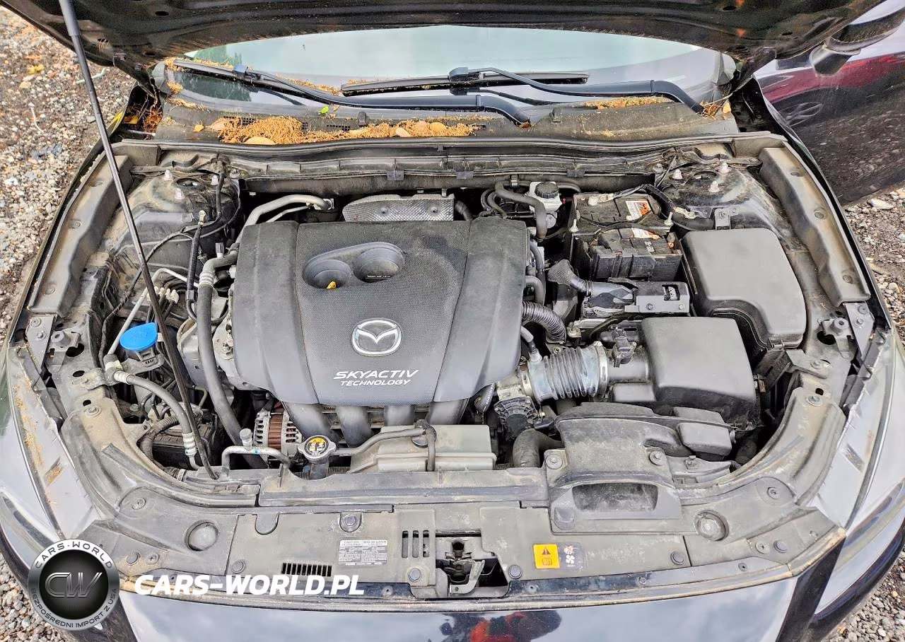 2018 Mazda 3 Touring VIN:3MZBN1V30JM270313 - 11