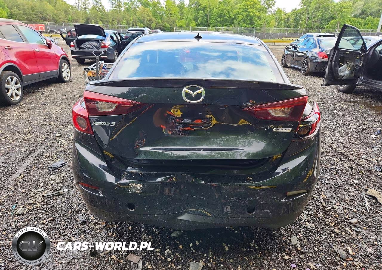2018 Mazda 3 Touring VIN:3MZBN1V30JM270313 - 6