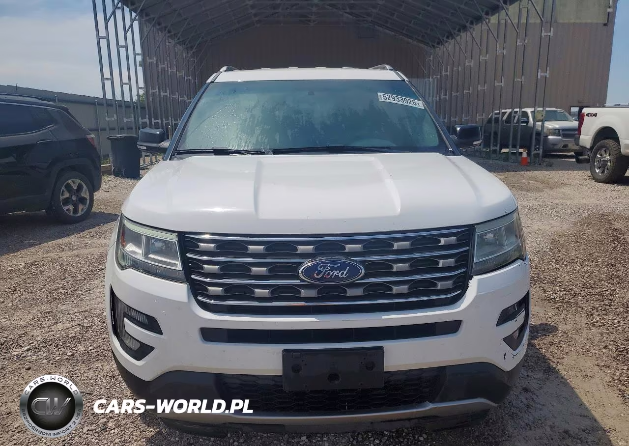 2016 Ford Explorer Xlt VIN:1FM5K7D83GGC60642 - 5