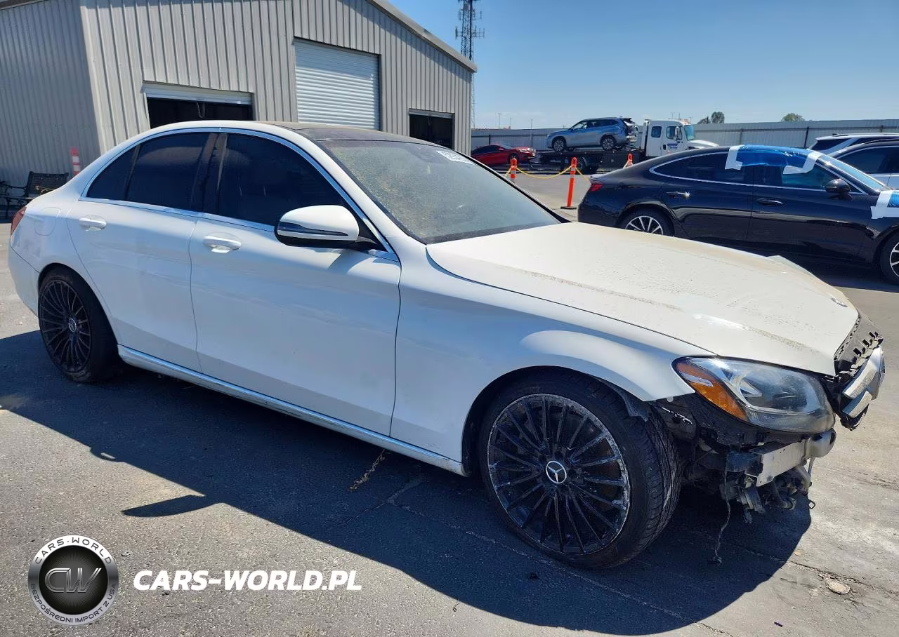 2016 Mercedes-Benz C 300 VIN:55SWF4JB8GU144261 - 4