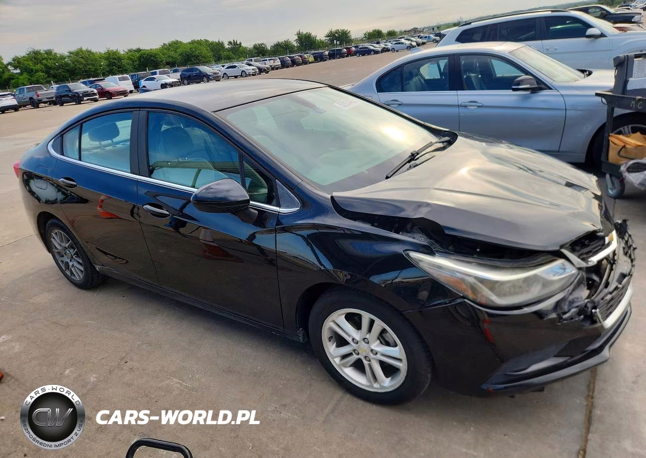 2016 Chevrolet Cruze Lt VIN:1G1BE5SM5G7264638 - 4