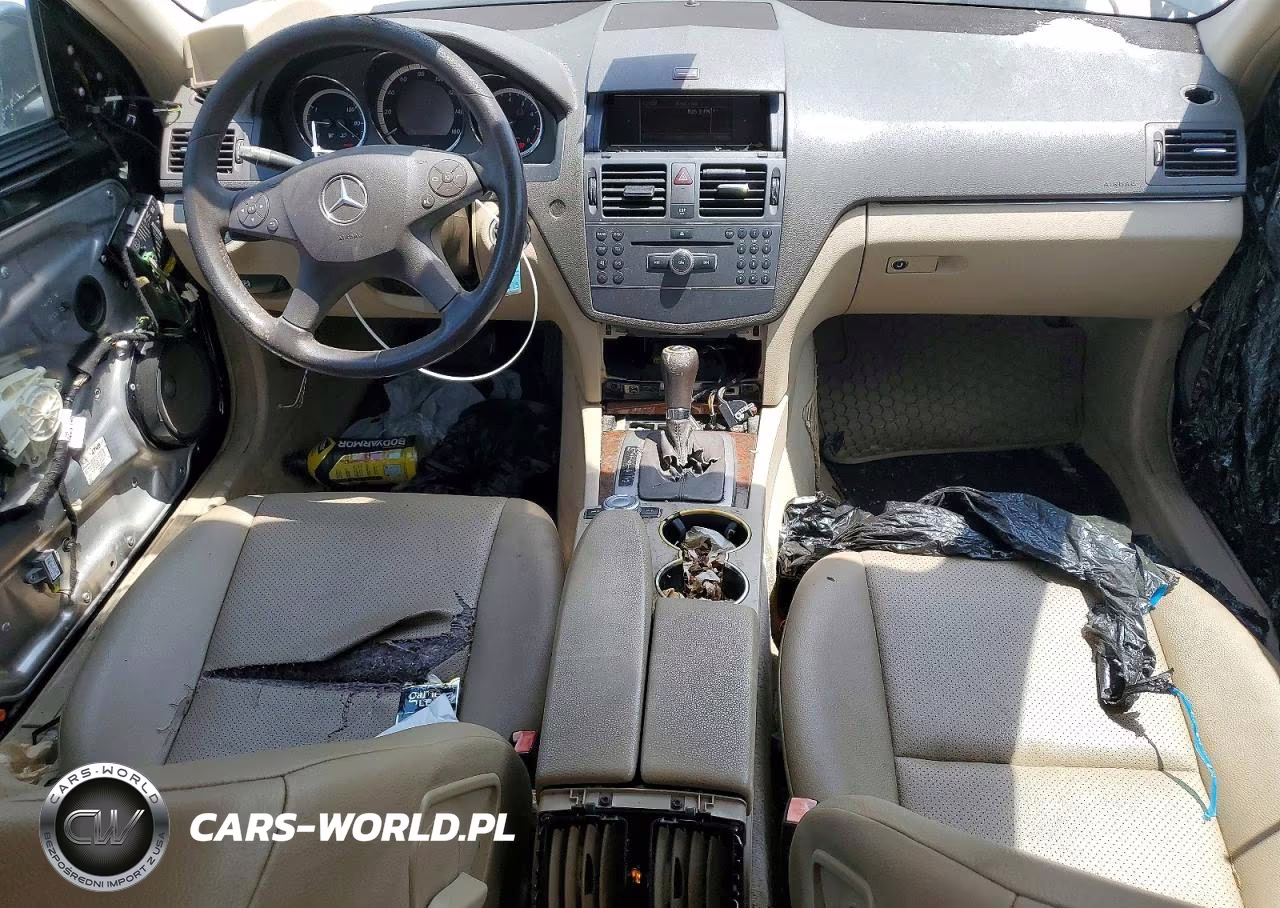 2010 Mercedes-Benz C 300 VIN:WDDGF5EBXAA404641 - 8
