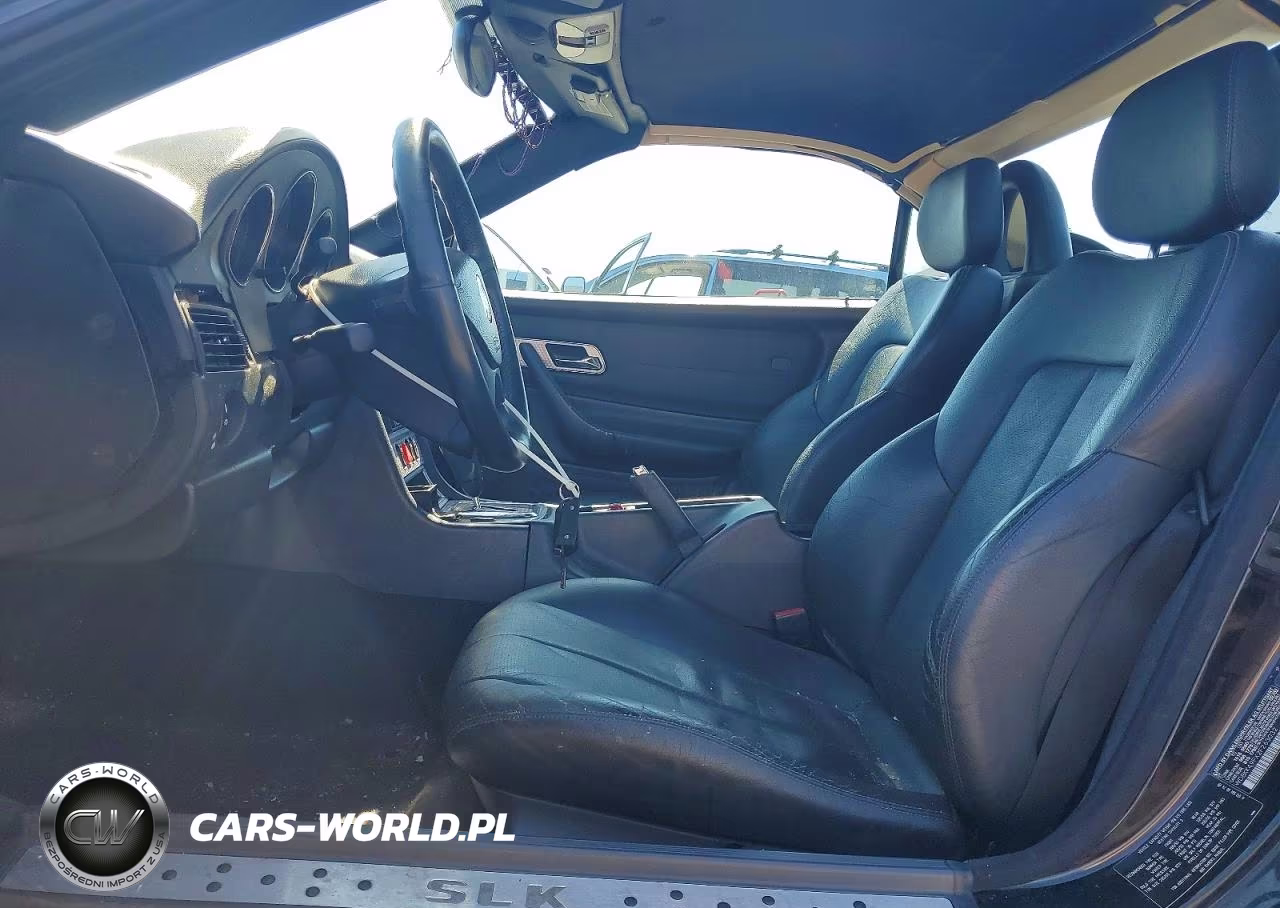 2002 Mercedes-Benz Slk 230 Kompressor VIN:WDBKK49FX2F263032 - 7