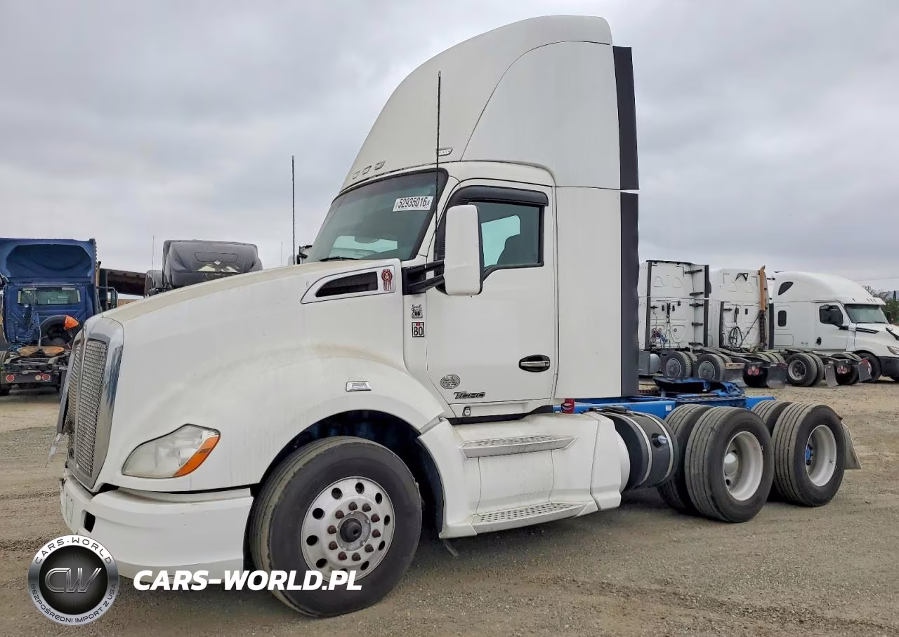 2017 Kenworth T680 Semi Truck VIN:1XKYDP9X6HJ104244 - 2
