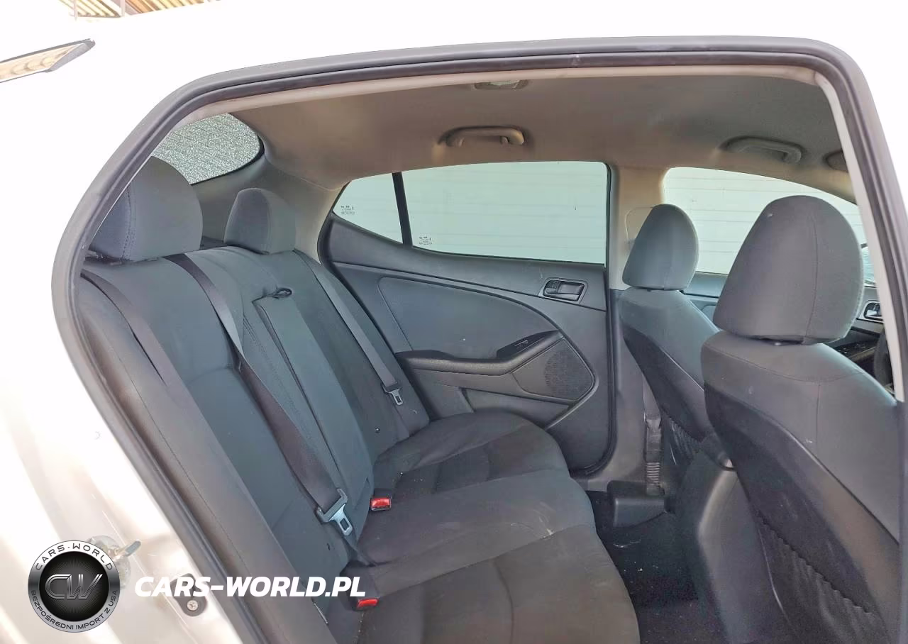 2015 Kia Optima Lx VIN:KNAGM4A71F5640135 - 10