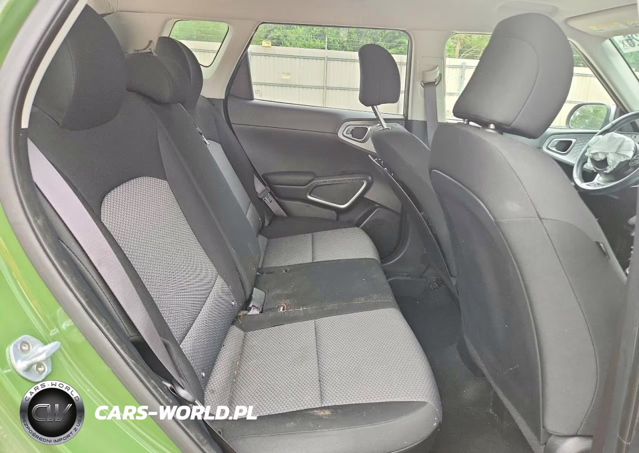 2020 Kia Soul X-Line VIN:KNDJ23AU3L7041235 - 11