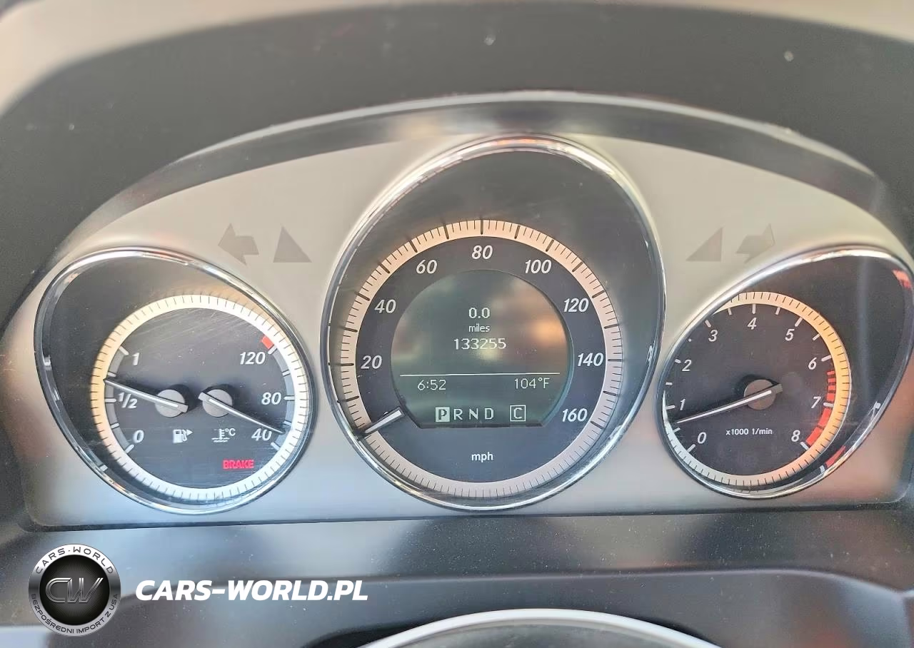 2010 Mercedes-Benz C 300 VIN:WDDGF5EB5AR103969 - 9