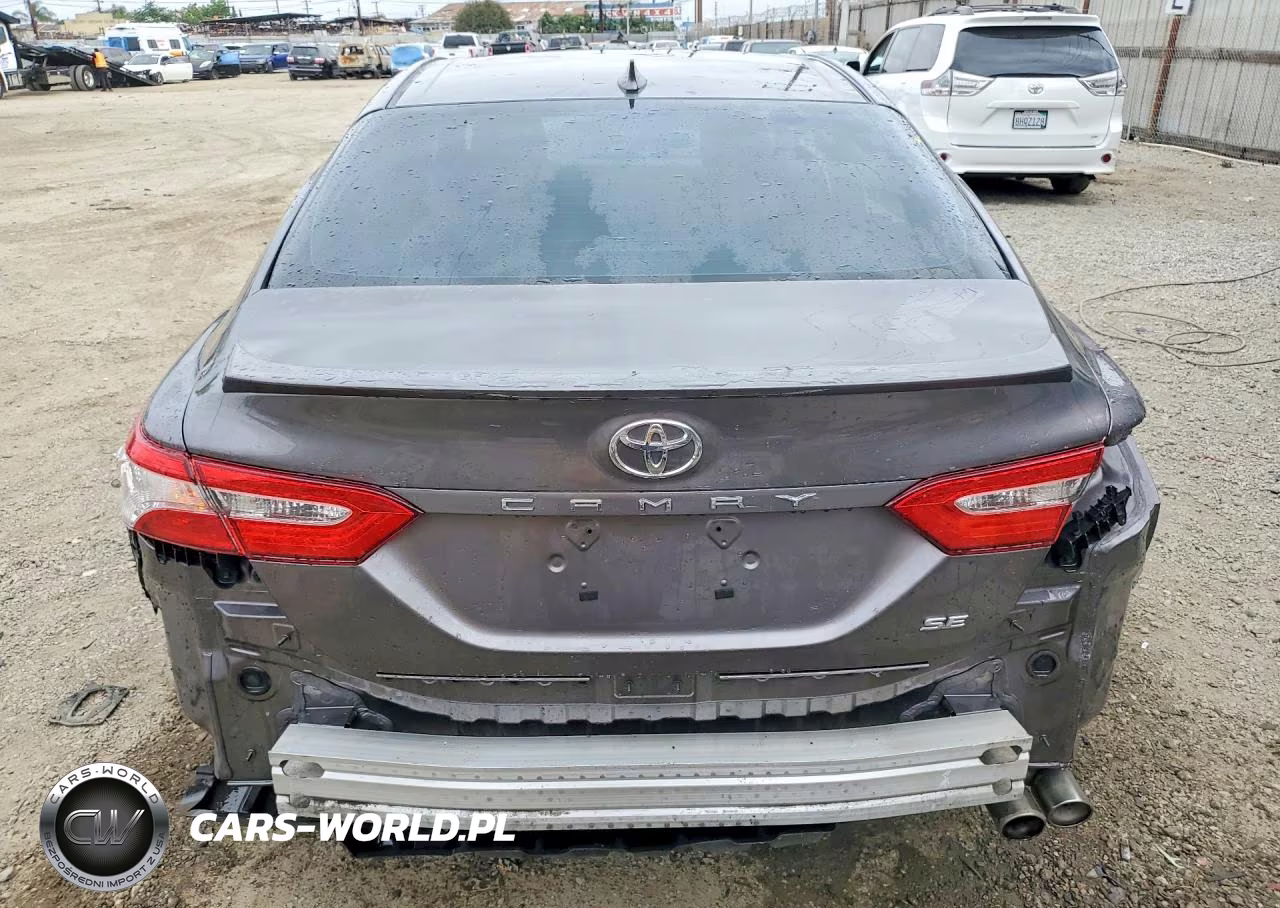 2020 Toyota Camry Se VIN:4T1G11AK2LU885473 - 6
