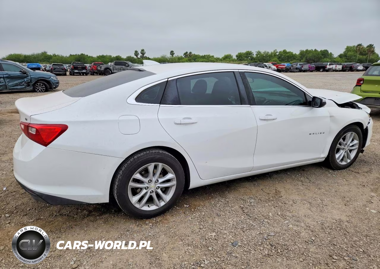 2016 Chevrolet Malibu Lt VIN:1G1ZE5ST7GF201858 - 3