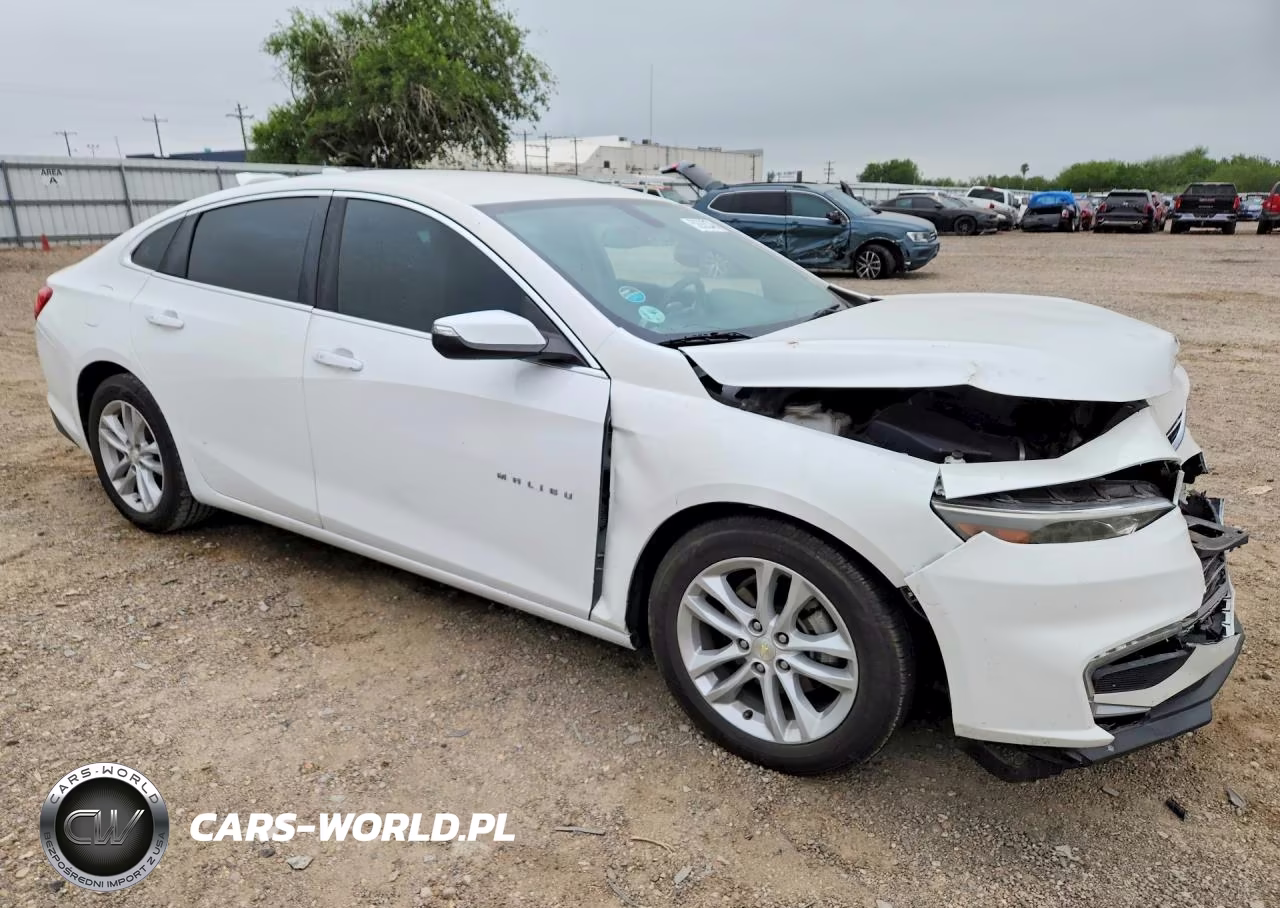 2016 Chevrolet Malibu Lt VIN:1G1ZE5ST7GF201858 - 4