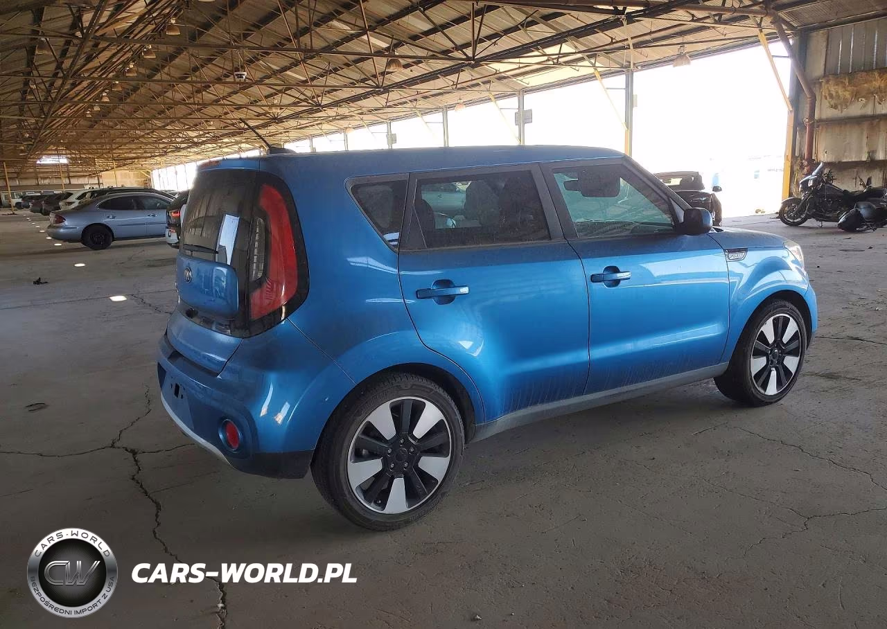 2018 Kia Soul + VIN:KNDJP3A56J7588104 - 3