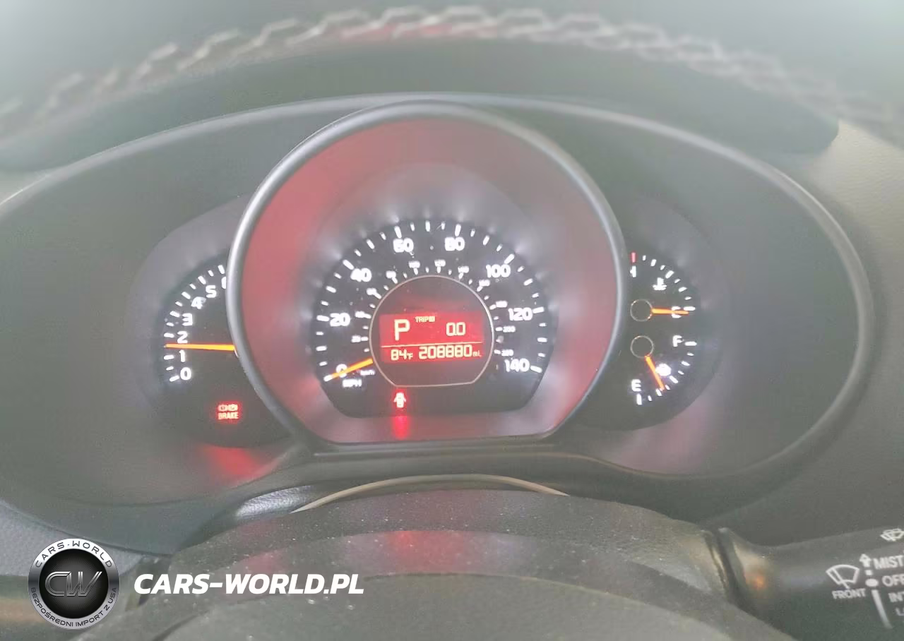 2018 Kia Soul + VIN:KNDJP3A56J7588104 - 9