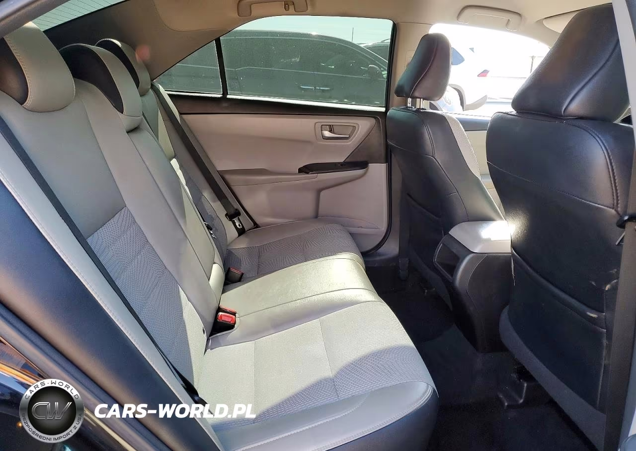 2017 Toyota Camry Se VIN:4T1BF1FK6HU798719 - 10