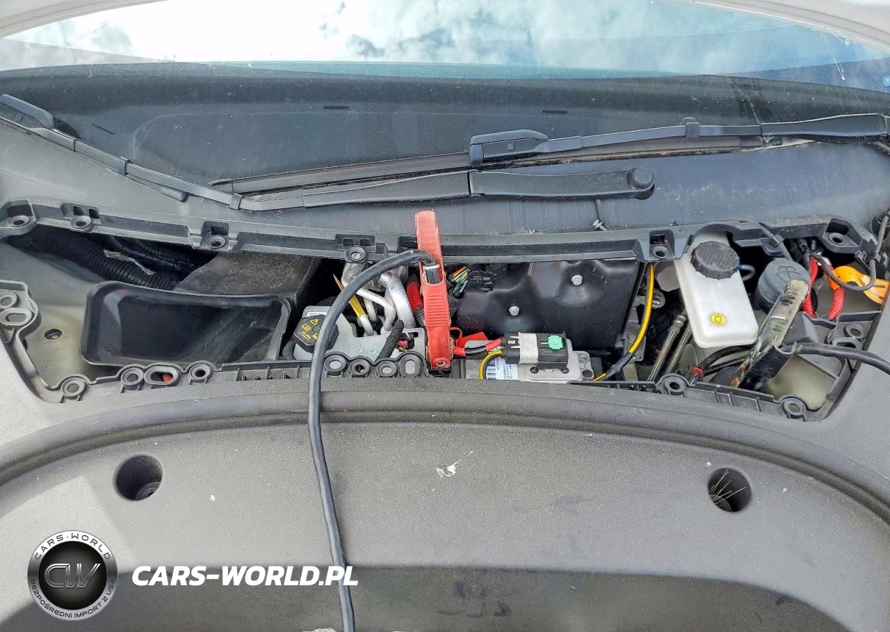 2023 Tesla Model 3 VIN:5YJ3E1EAXPF570850 - 11