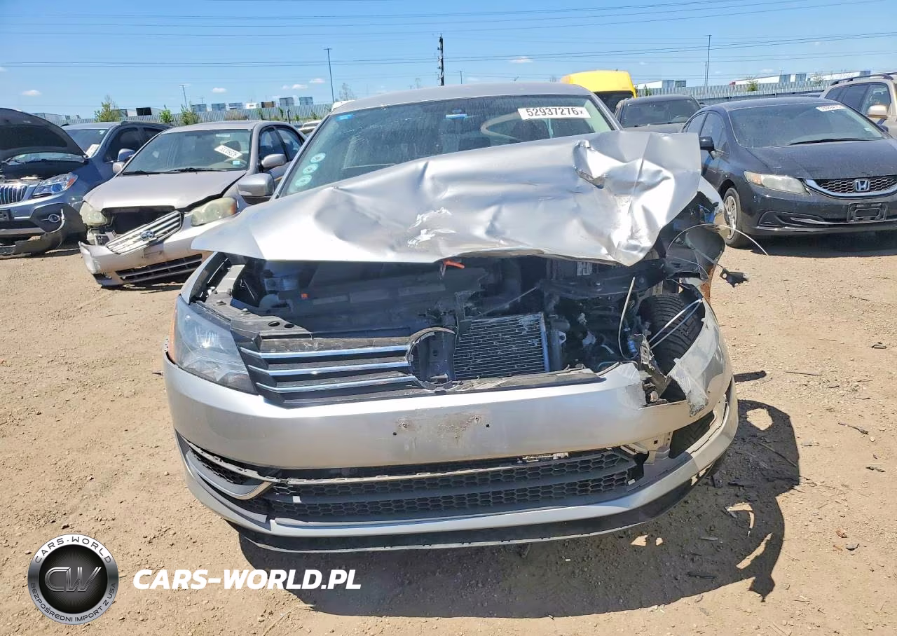 2012 Volkswagen Passat Se VIN:1VWBH7A32CC110972 - 5