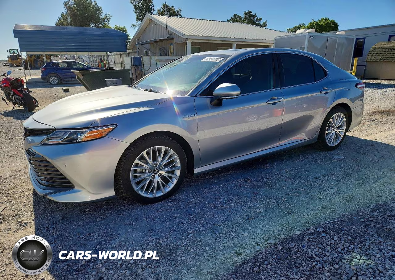 2020 Toyota Camry Xle