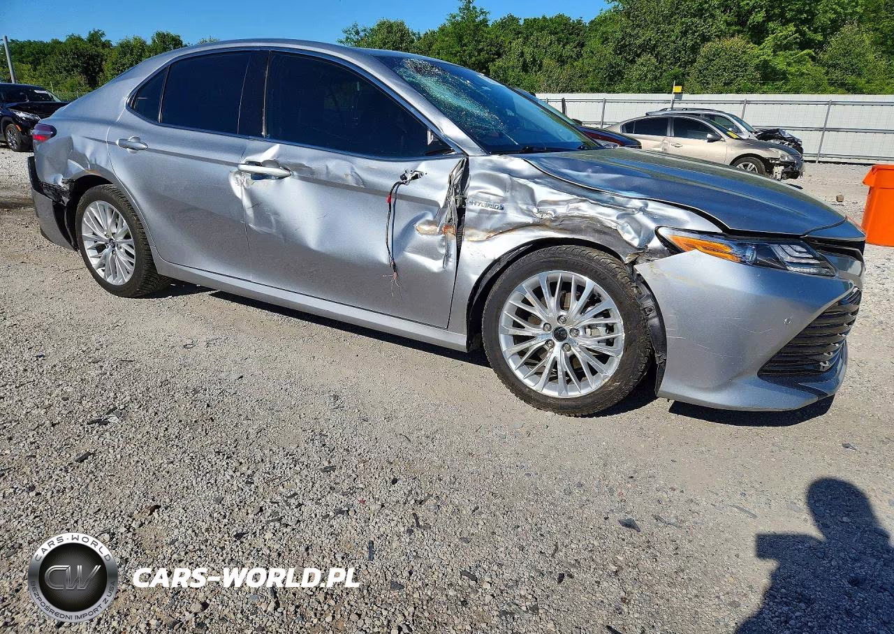 2020 Toyota Camry Xle VIN:4T1F31AK1LU530073 - 4