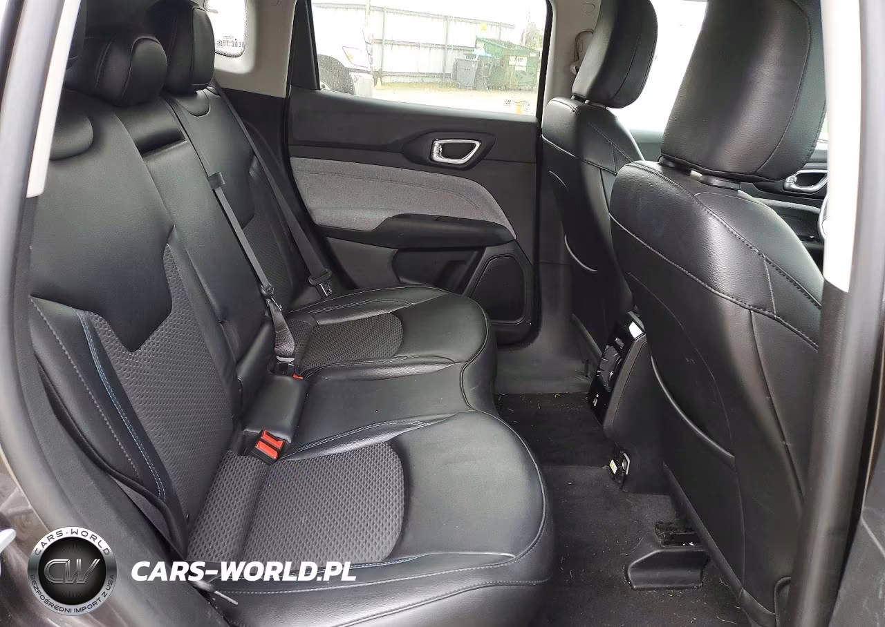 2022 Jeep Compass Latitude VIN:3C4NJDBBXNT122982 - 11