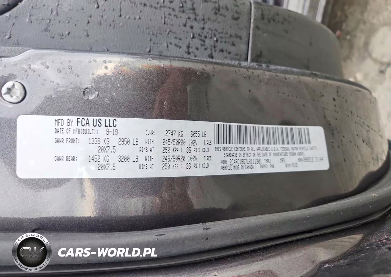2020 Chrysler Pacifica Touring VIN:2C4RC1BG7LR111301 - 13