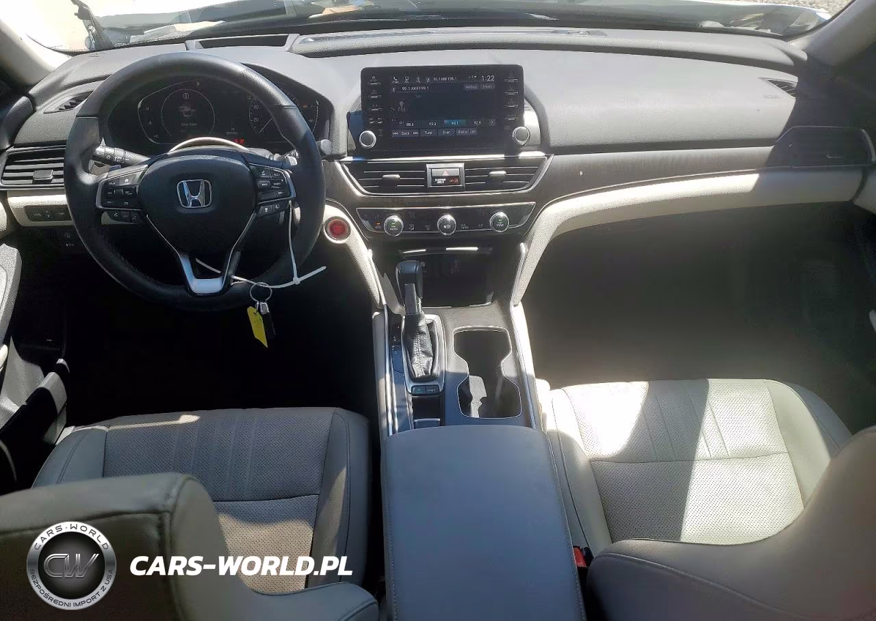 2018 Honda Accord Touring VIN:1HGCV1F98JA034338 - 8