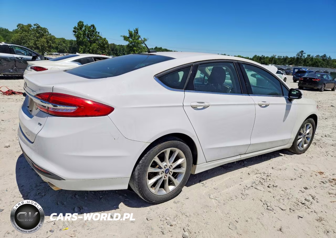 2017 Ford Fusion Se VIN:3FA6P0H79HR117780 - 3