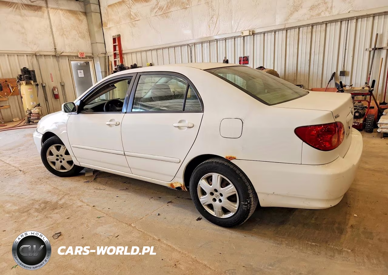 2007 Toyota Corolla VIN:1NXBR32E57Z932993 - 2