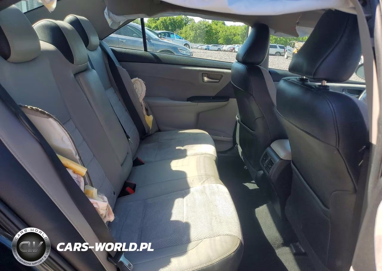 2015 Toyota Camry Xse VIN:4T1BF1FK8FU109812 - 10