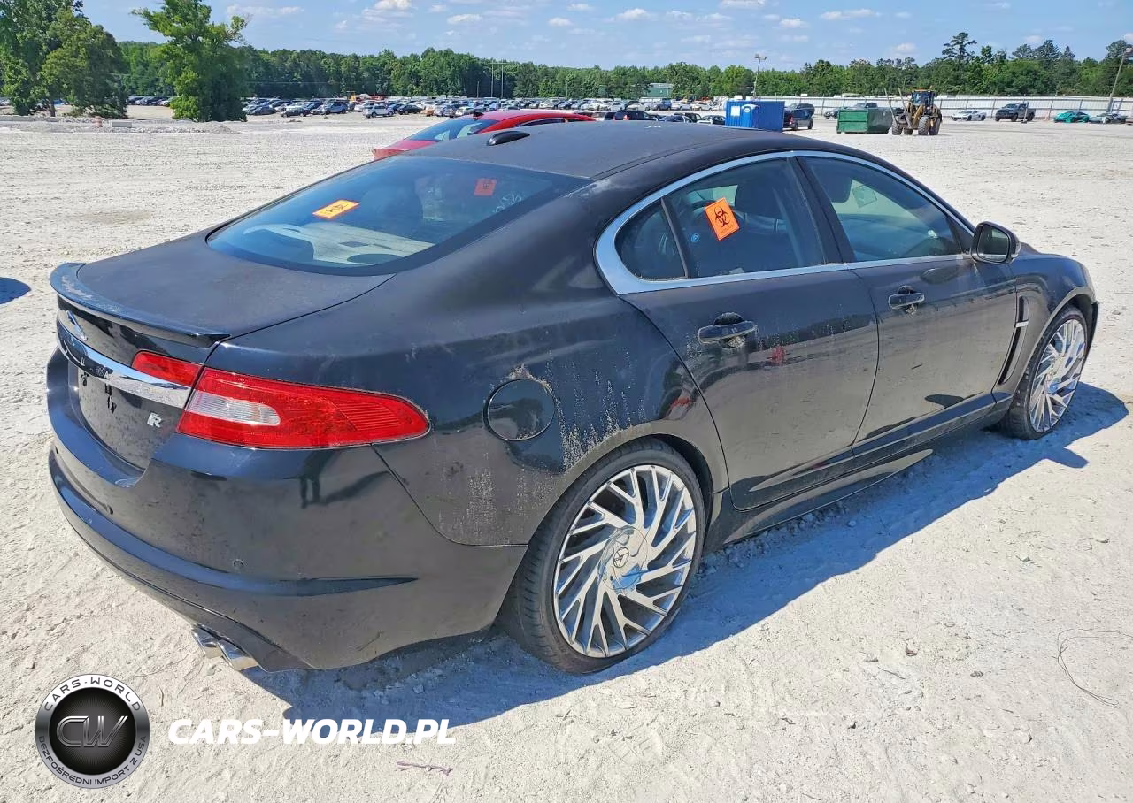 2010 Jaguar Xf R VIN:SAJWA0JC6AMR79325 - 3