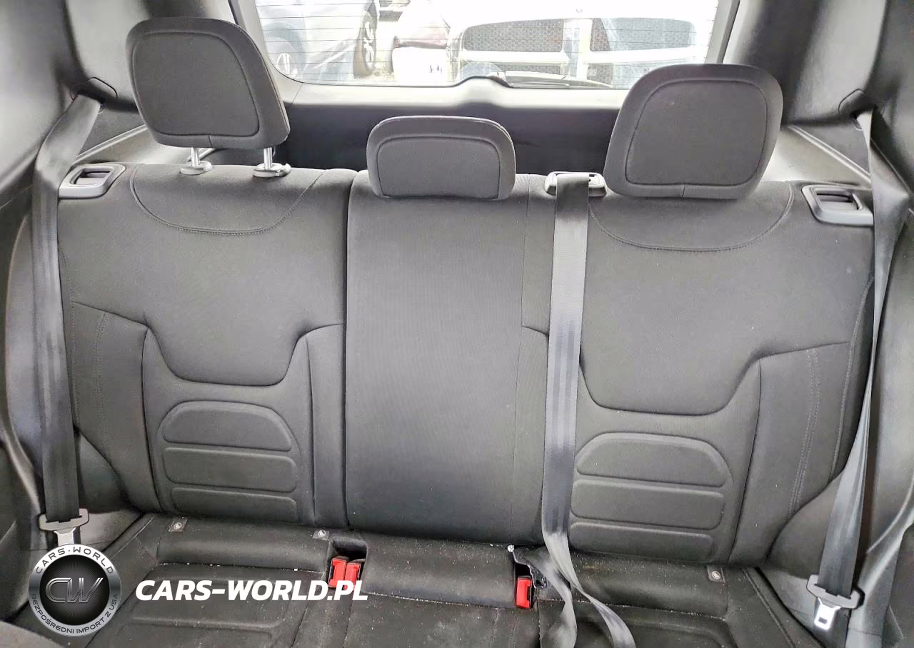2018 Jeep Renegade Latitude VIN:ZACCJABB8JPH47355 - 10