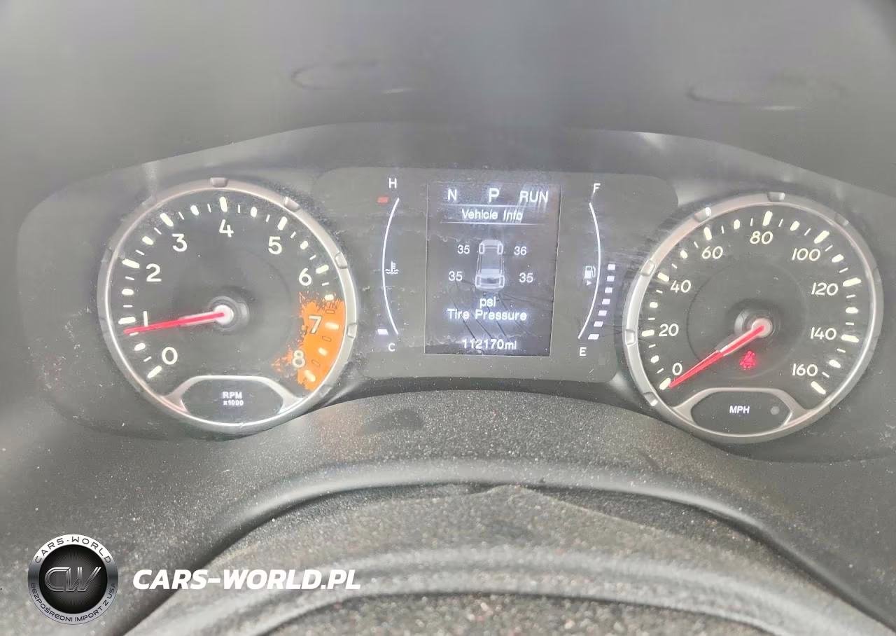 2018 Jeep Renegade Latitude VIN:ZACCJABB8JPH47355 - 9