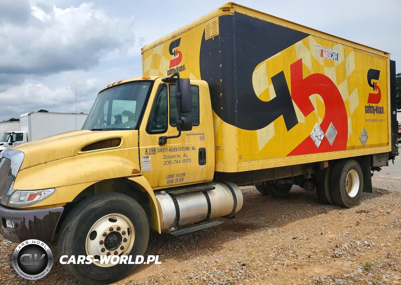 2007 International 4000 4300 - Box Truck