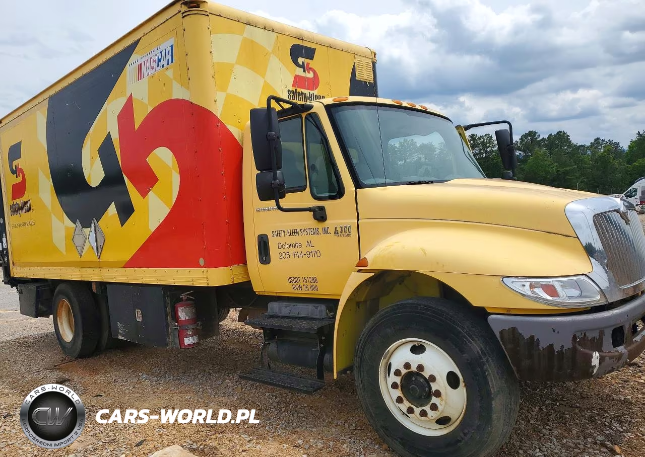 2007 International 4000 4300 - Box Truck VIN:1HTMMAAN87H533783 - 4